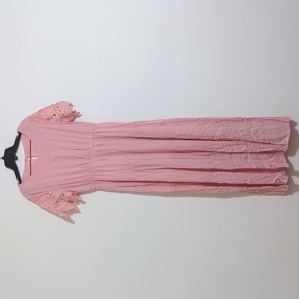 Petallush pink maxi dress size medium